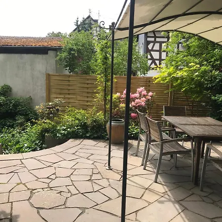 Kunsthaus Mit Gartensauna Apartment Dierdorf