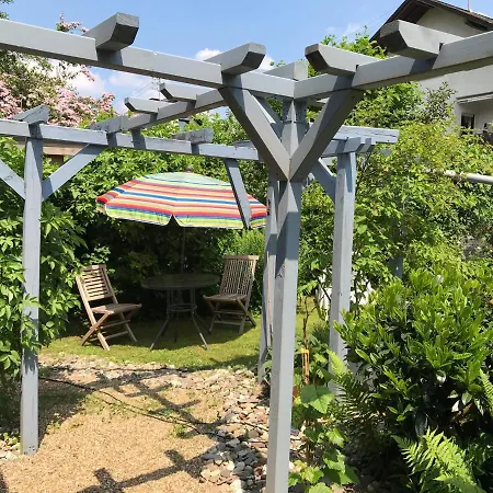 Kunsthaus Mit Gartensauna Dierdorf